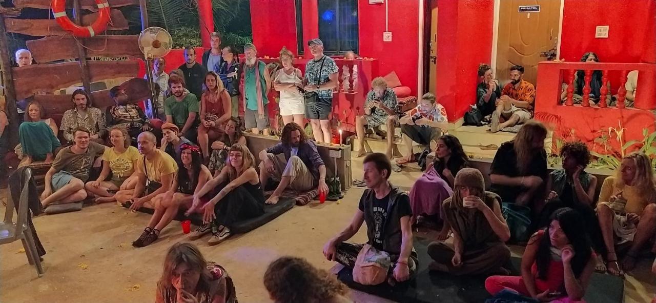 Mitra Hostel Arambol Ngoại thất bức ảnh