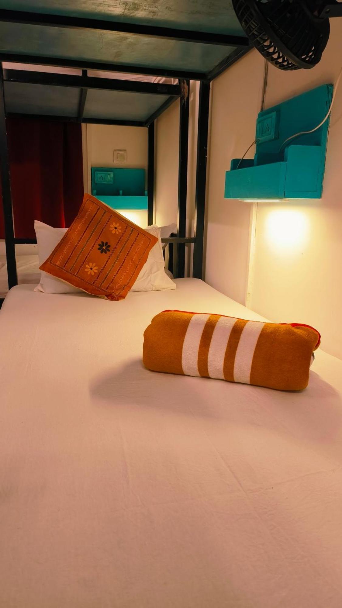 Mitra Hostel Arambol Phòng bức ảnh