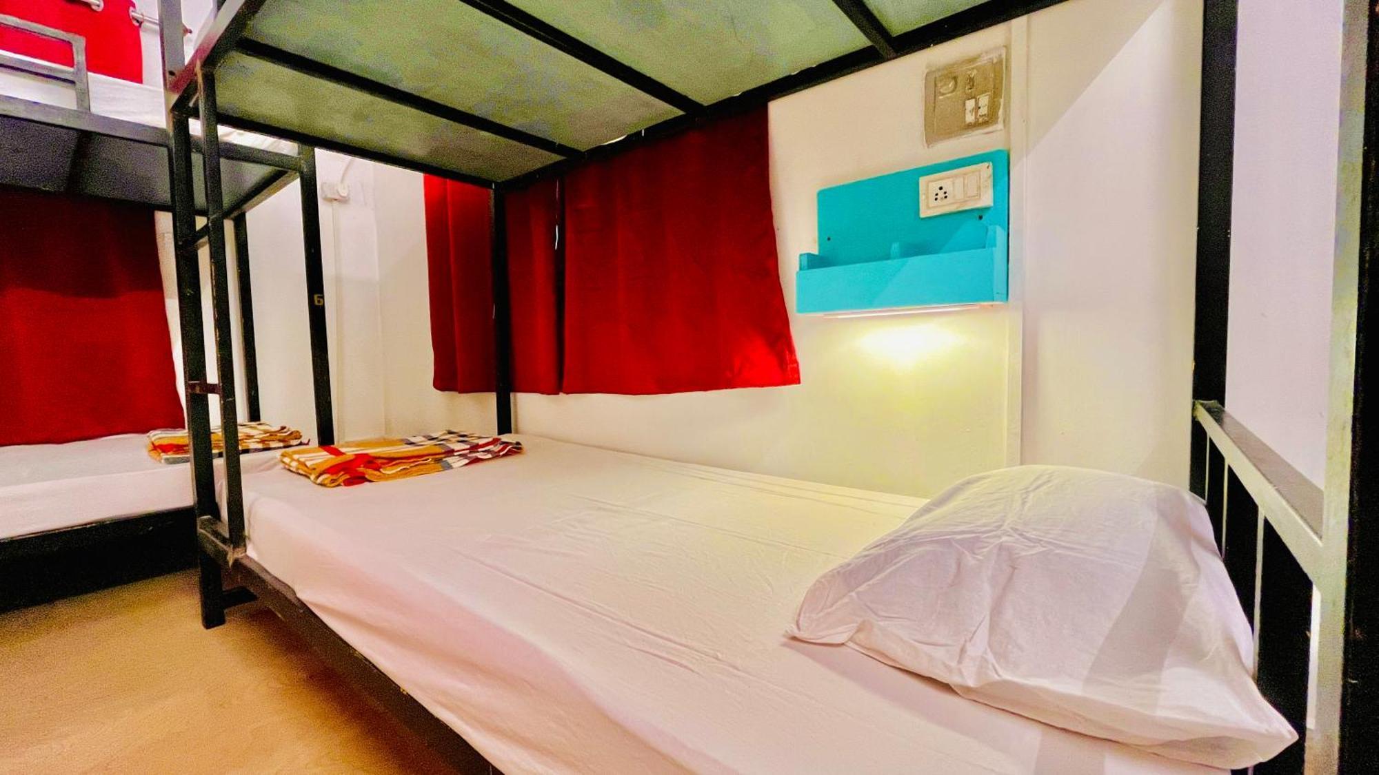 Mitra Hostel Arambol Phòng bức ảnh